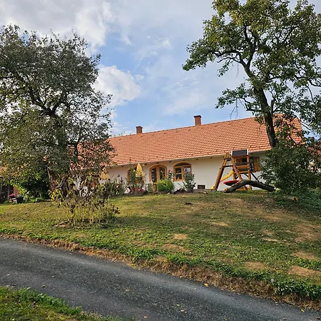 Apartamento Mit Modernem Flair